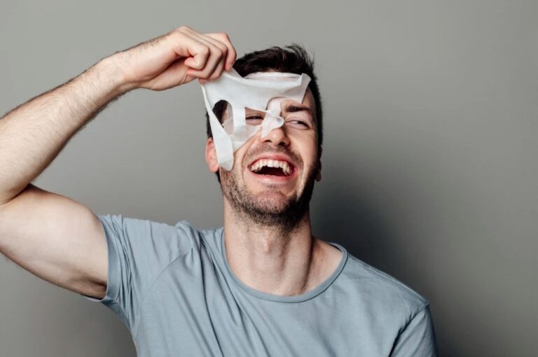 Redefinimos la masculinidad a través del cuidado facial